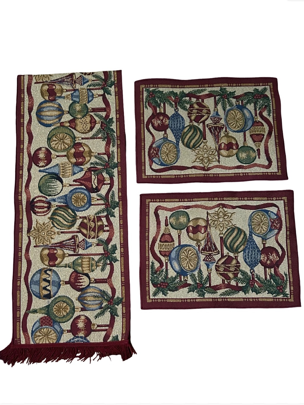 Vintage Christmas Table Runner & Placemats Set